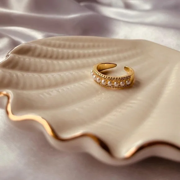 Queen’s Crown 14k Gold Plated Ring - Picture 3 of 4